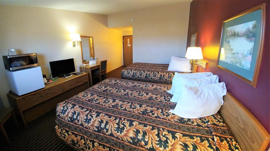 Red Carpet Inn - Windom Exterior photo
